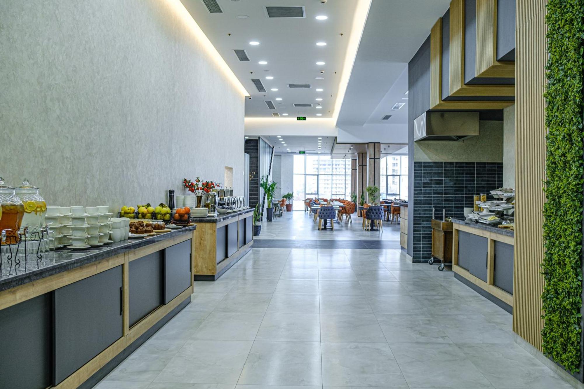 Best Western Plus Batoumi Extérieur photo