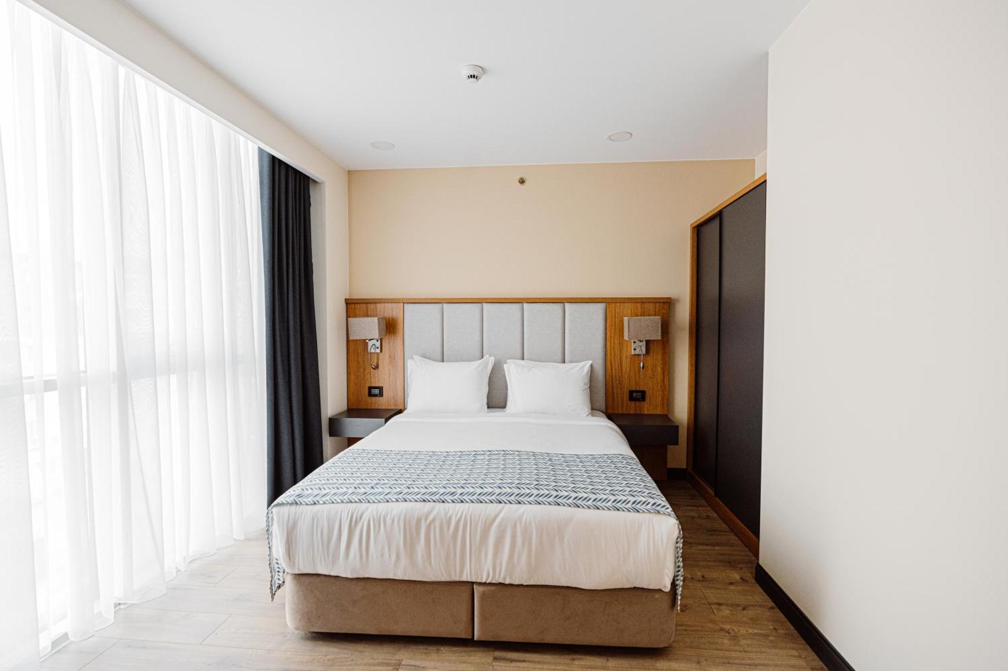 Best Western Plus Batoumi Extérieur photo